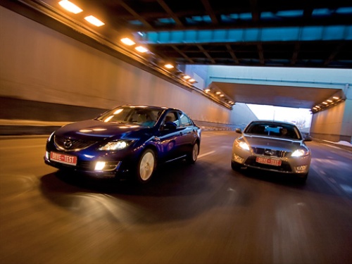 - Mazda6, Ford Mondeo  Toyota Avensis:    D-?