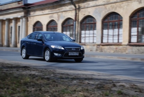 - Ford Mondeo:   .  